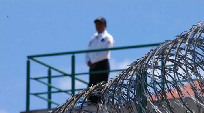 Servicio de vigilancia en centros de internamiento
