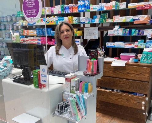 Entrevista con Sara Stinga, Profesora del Curso de Auxiliar de Farmacia en ESACAN